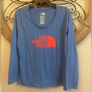North Face Scoop Neck Long Sleeve Tee